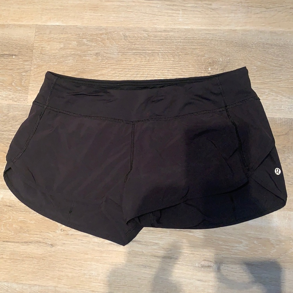 Lululemon black shorts